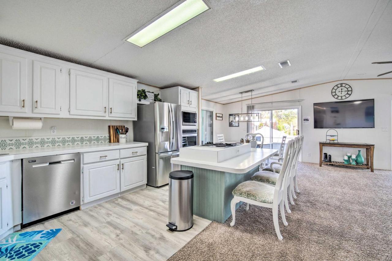 Retreat On The River With Boat Dock, Porch, And Grill! โฮโมซาสซา ภายนอก รูปภาพ
